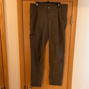 Mammut Swiss Design Men’s Hiking Outdoor Trail Pants Taupe Size 38